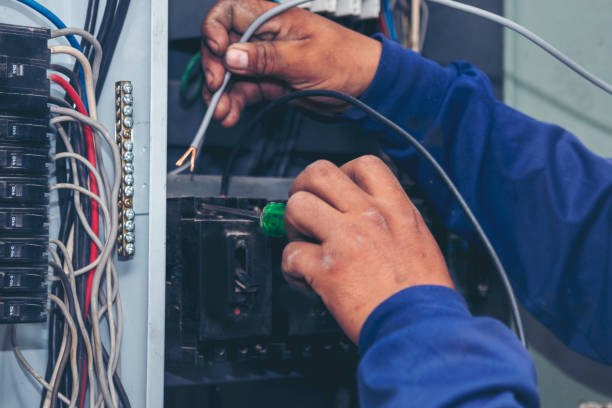 Best Affordable Emergency Electrician  in Great River, NY